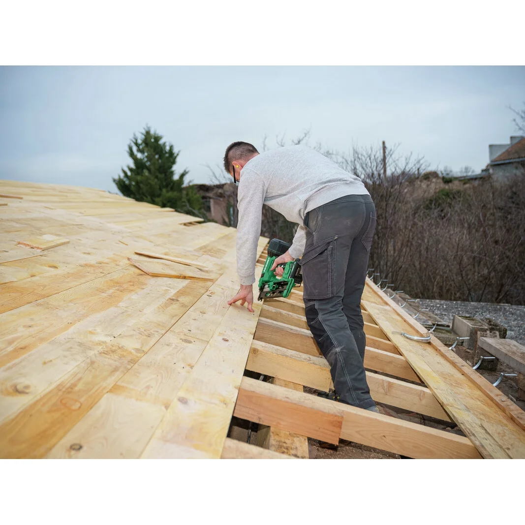 Batteridriven stavspikpistol NR1890DRA 21gr ( utan batterier och laddare )